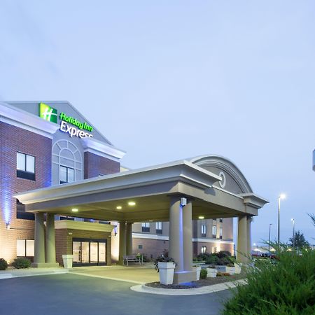 Holiday Inn Express Kansas City - At The Legends! By Ihg Bonner Springs Exterior foto