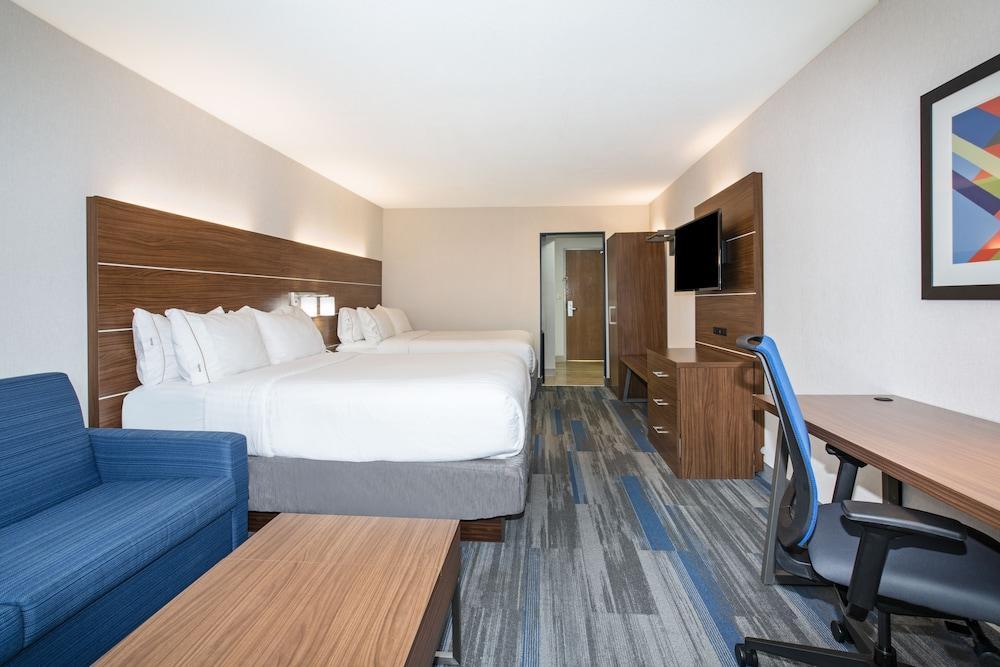Holiday Inn Express Kansas City - At The Legends! By Ihg Bonner Springs Exterior foto