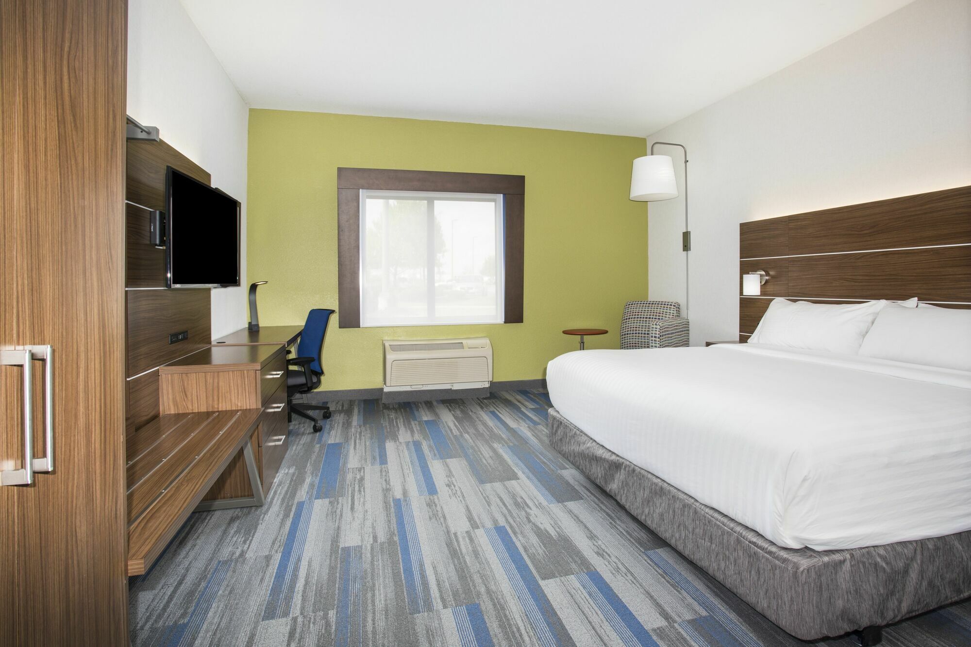 Holiday Inn Express Kansas City - At The Legends! By Ihg Bonner Springs Zimmer foto
